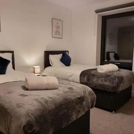 Balcony View Apt Near Nec Bhx Free Parking Sleeps 4 Hockley Heath Exterior photo