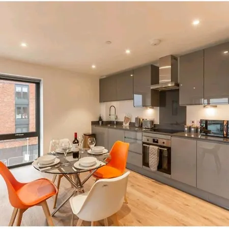 Balcony View Apt Near Nec Bhx Free Parking Sleeps 4 Hockley Heath Exterior photo